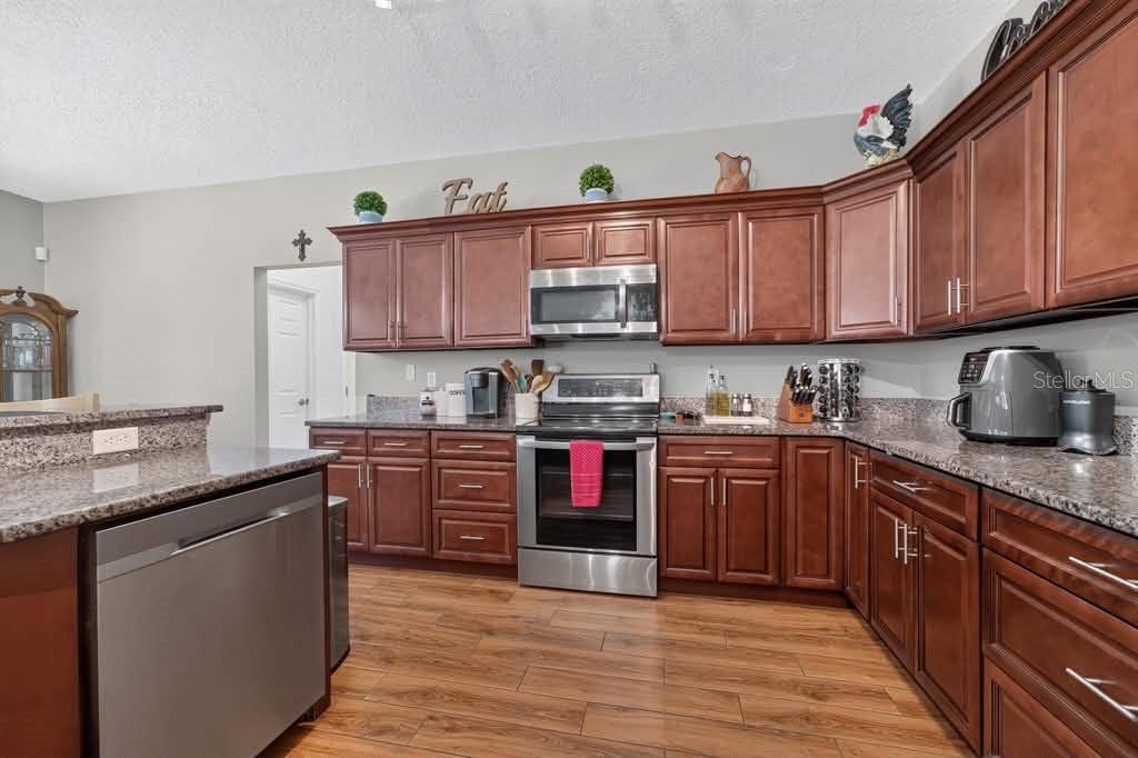 241 ANDOVER DRIVE, Davenport, FL 33897