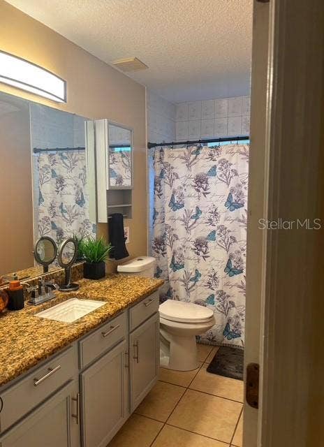 2nd bathroom view