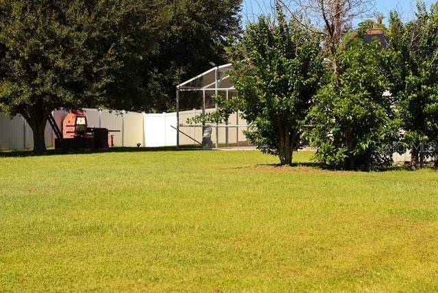 Did i mentioned it is a beautiful, spacious and manicured half acre lot?