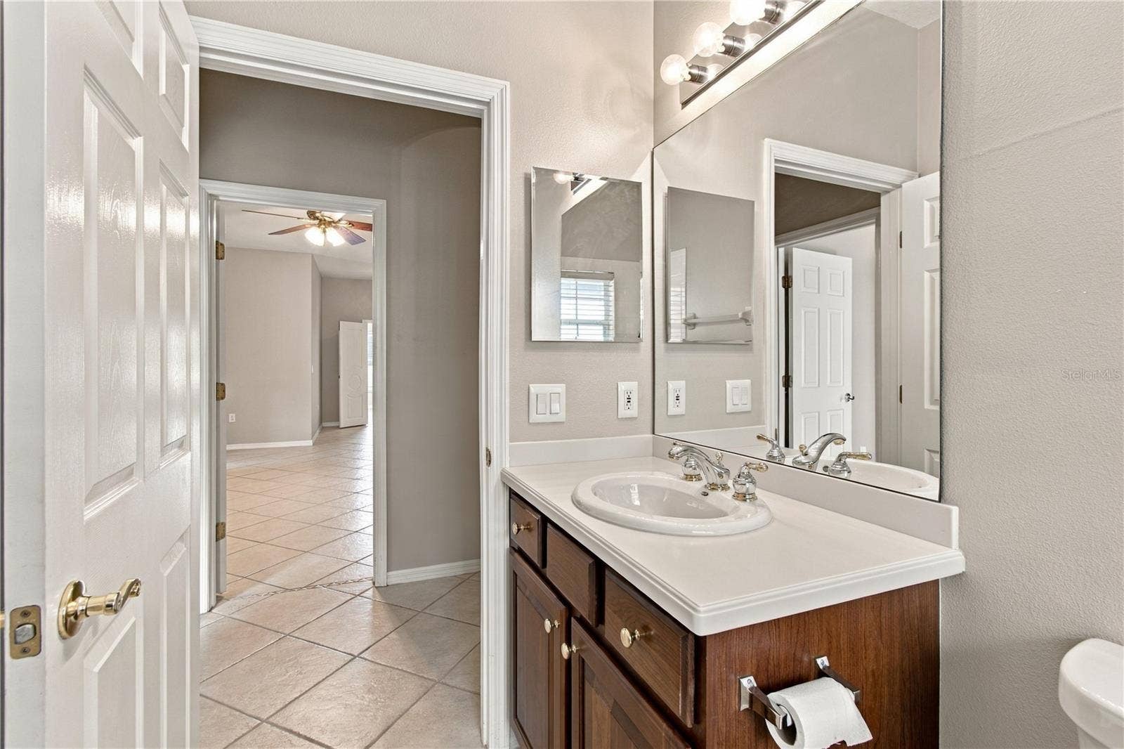 352 HAMRICK DR, Poinciana, FL 34759 352 HAMRICK DR, Poinciana, FL 34759