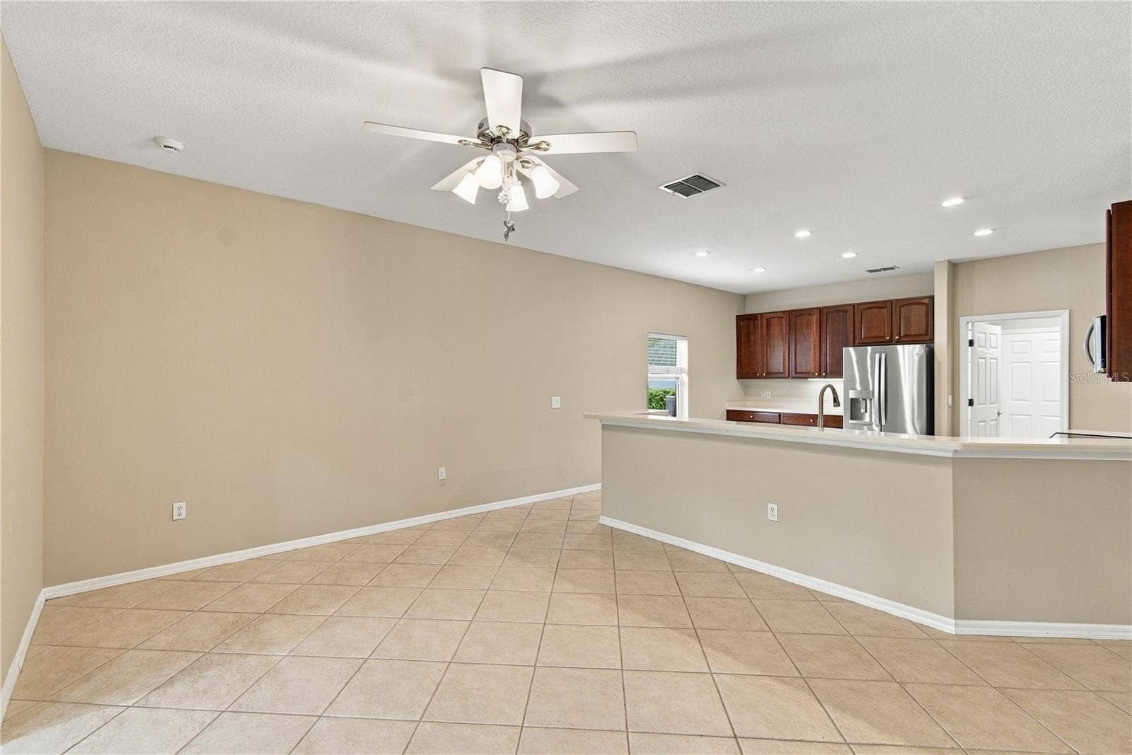 352 HAMRICK DR, Poinciana, FL 34759 352 HAMRICK DR, Poinciana, FL 34759