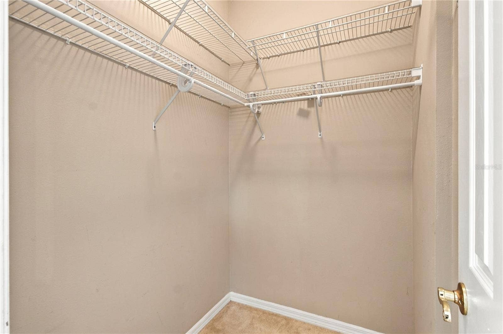 352 HAMRICK DR, Poinciana, FL 34759 Casita Walk-in closet