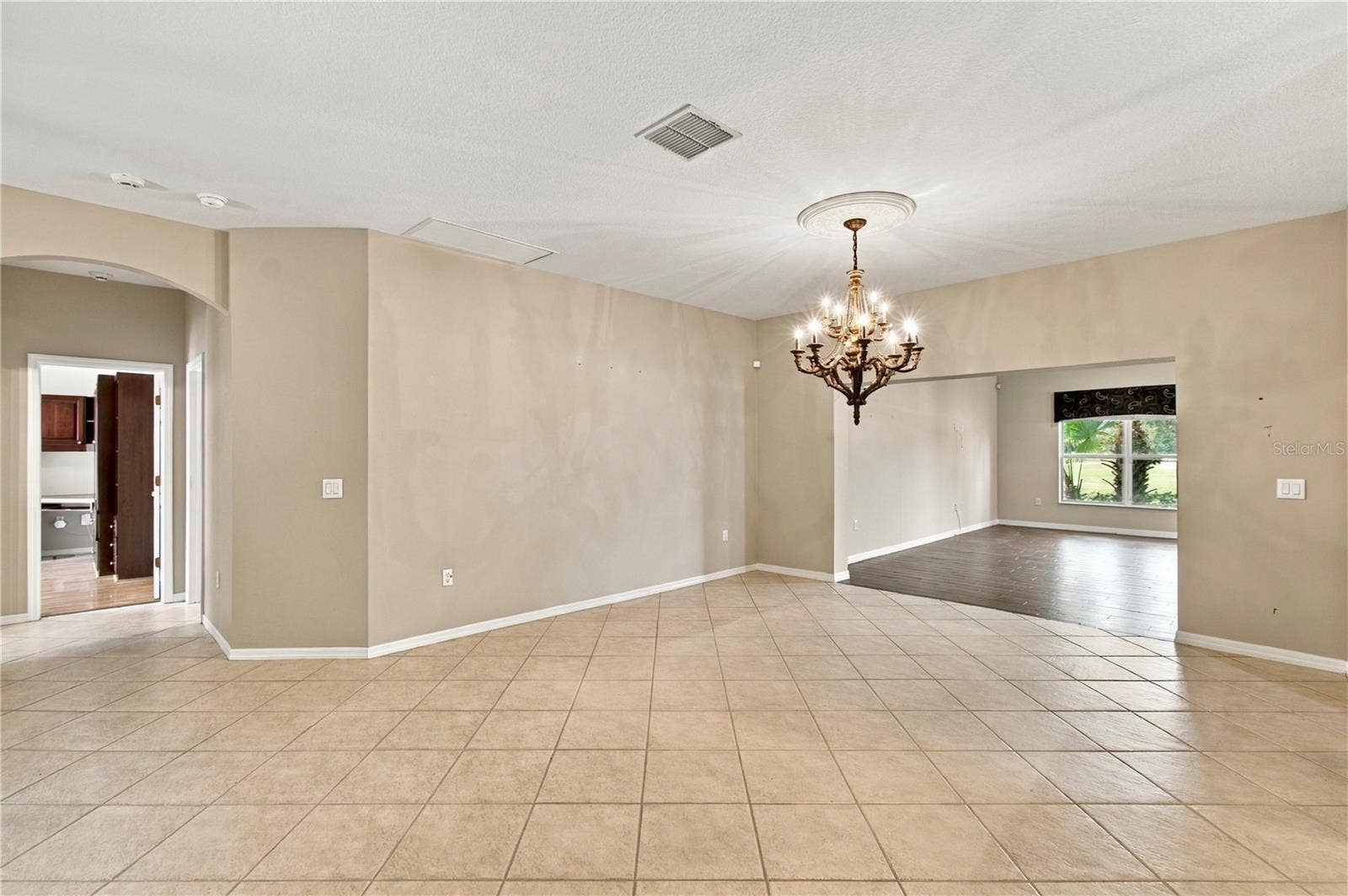 352 HAMRICK DR, Poinciana, FL 34759 352 HAMRICK DR, Poinciana, FL 34759