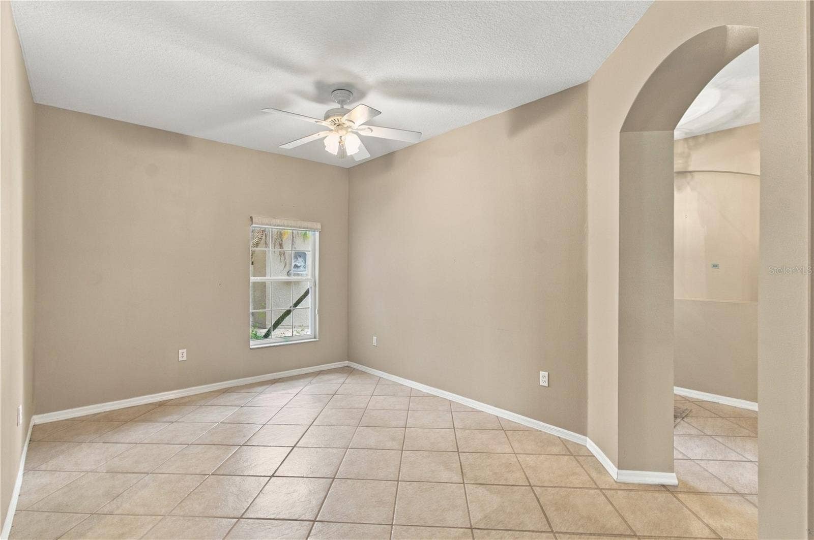 352 HAMRICK DR, Poinciana, FL 34759 352 HAMRICK DR, Poinciana, FL 34759