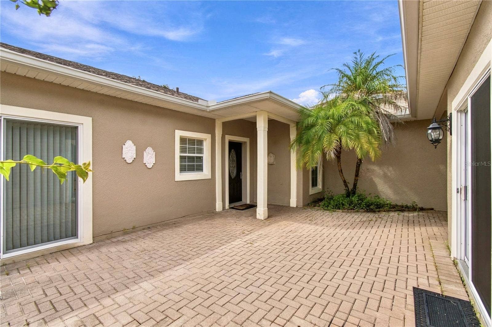 352 HAMRICK DR, Poinciana, FL 34759 352 HAMRICK DR, Poinciana, FL 34759