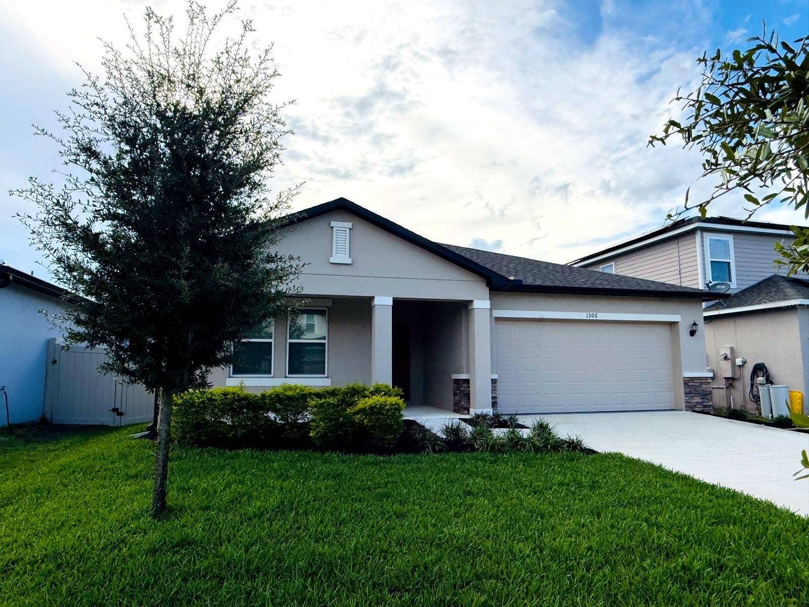 1306 AXEL GRAESON AVENUE, Kissimmee, FL 34744