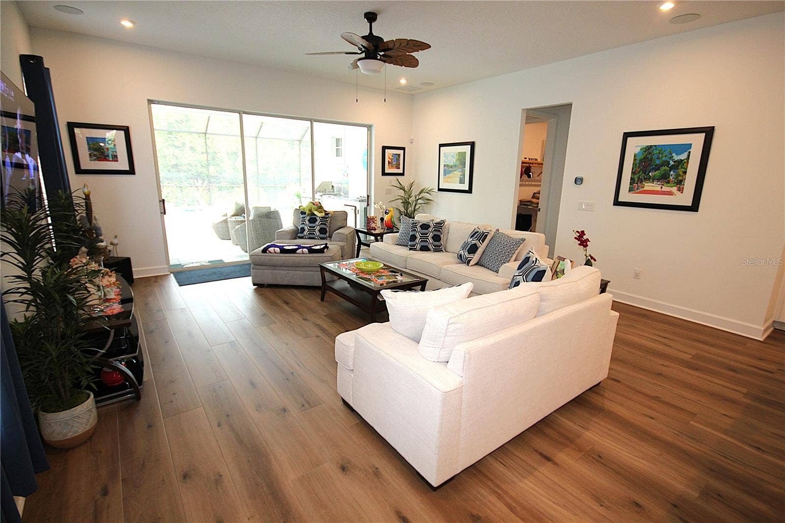 1859 BEACH RIDGE RD, Celebration, FL 34747 EXPANSIVE SLIDER TO OUTDOOR KITCHEN AND POOL DECK
