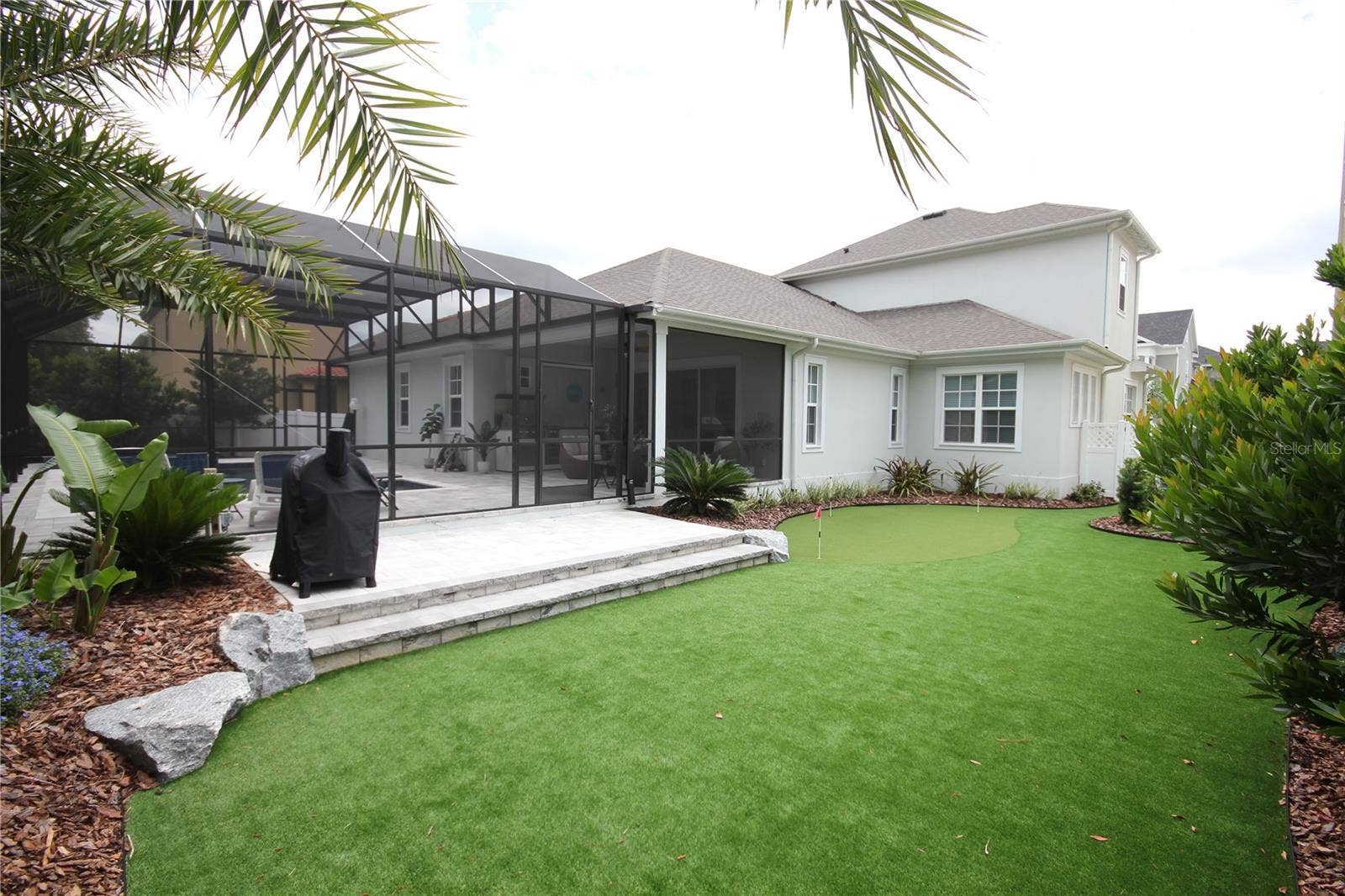 1859 BEACH RIDGE RD, Celebration, FL 34747 ARTIFICIAL TURF AND PUTTING GREEN