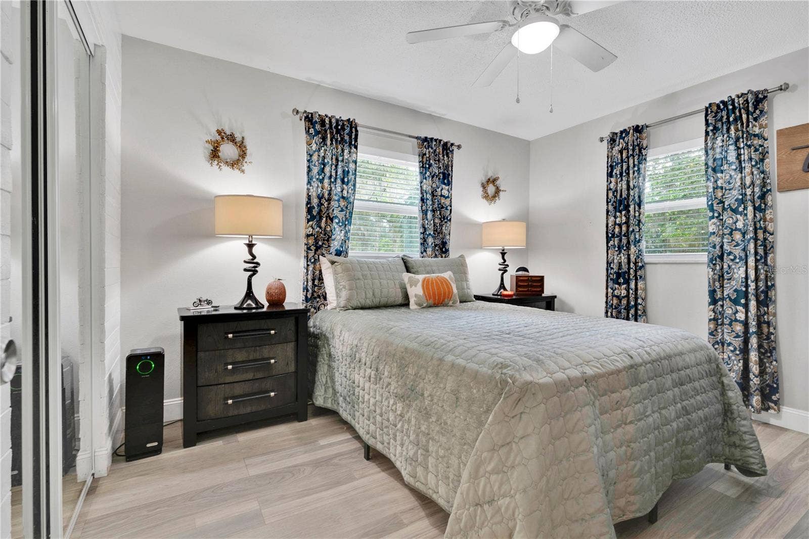705 NE 44TH AVENUE, Ocala, FL 34470