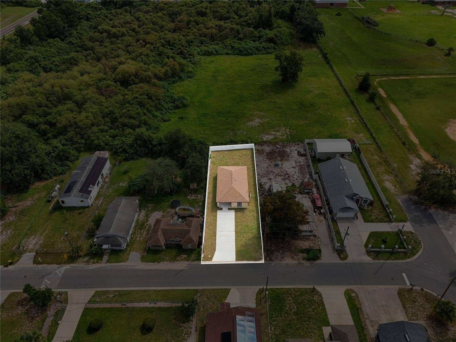 2426 6TH ST NE, Winter Haven, FL 33881