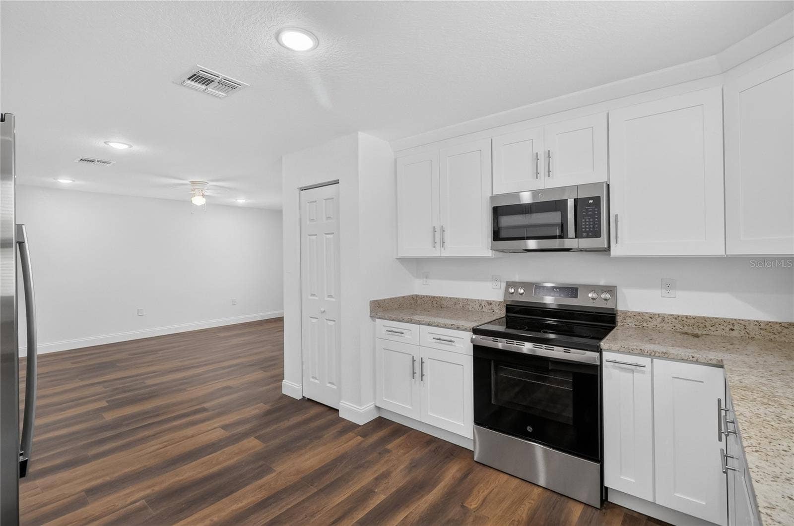 2426 6TH ST NE, Winter Haven, FL 33881