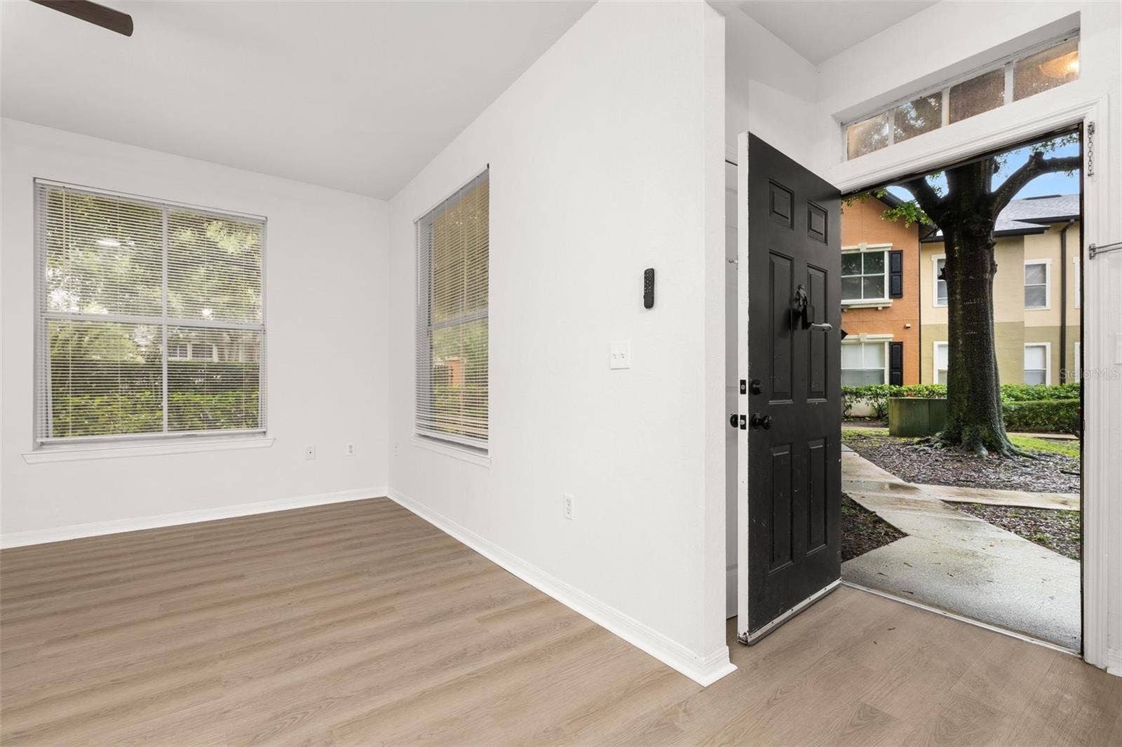 6025 WESTGATE DRIVE, #2518, Orlando, FL 32835 6025 WESTGATE DRIVE, #2518, Orlando, FL 32835