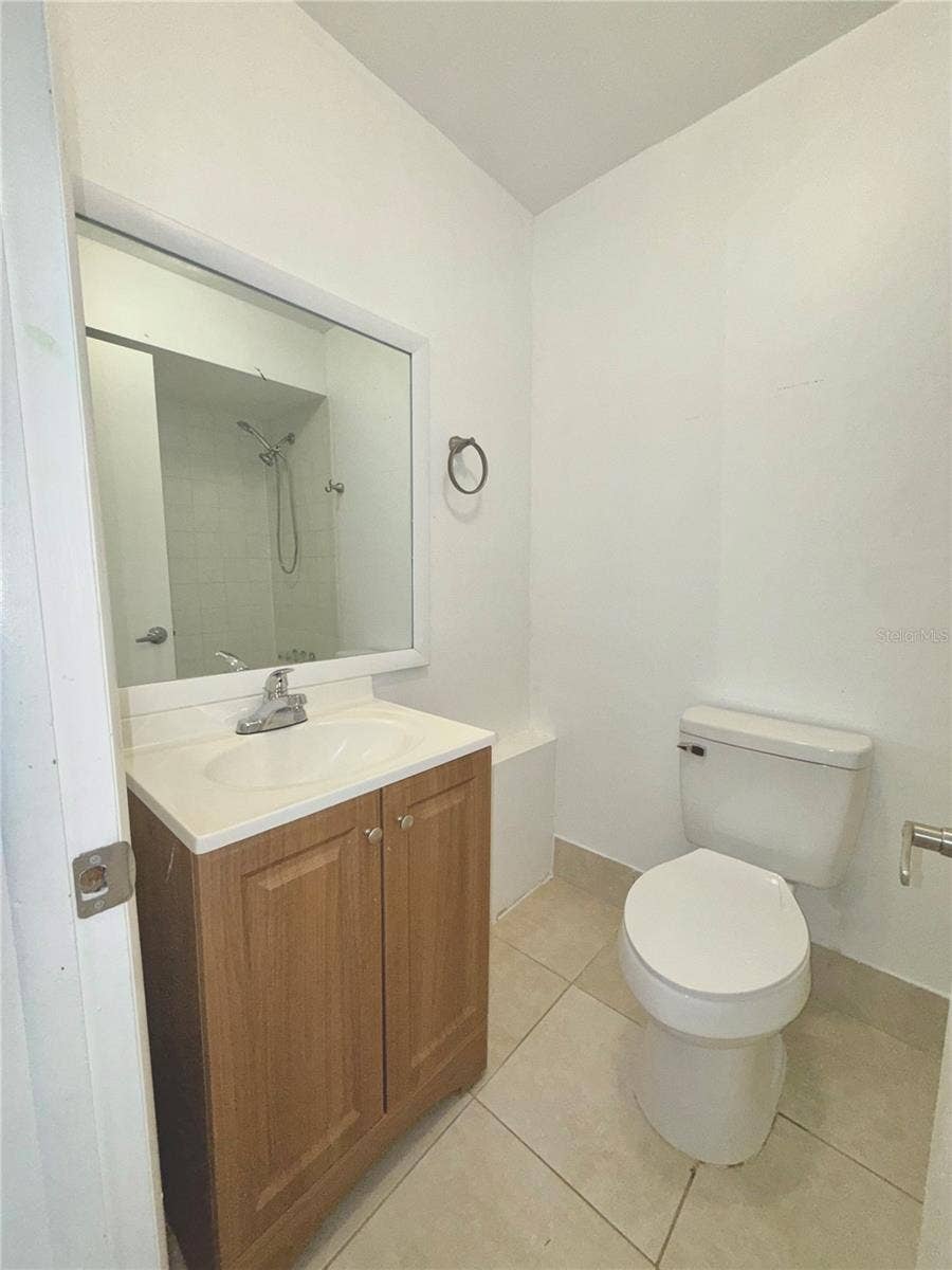 191 WIMBLEDON LAKE DRIVE, Plantation, FL 33324 191 WIMBLEDON LAKE DRIVE, Plantation, FL 33324