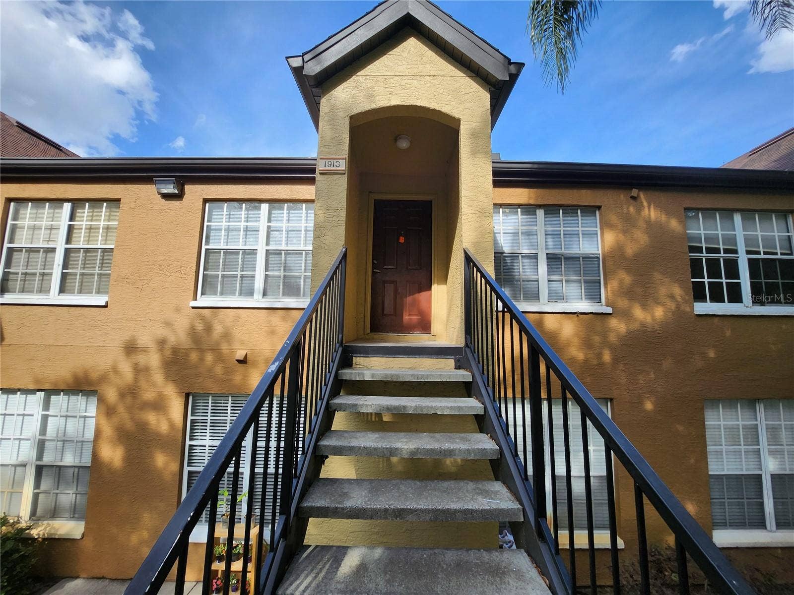 6372 RALEIGH STREET, #1913, Orlando, FL 32835 6372 RALEIGH STREET, #1913, Orlando, FL 32835
