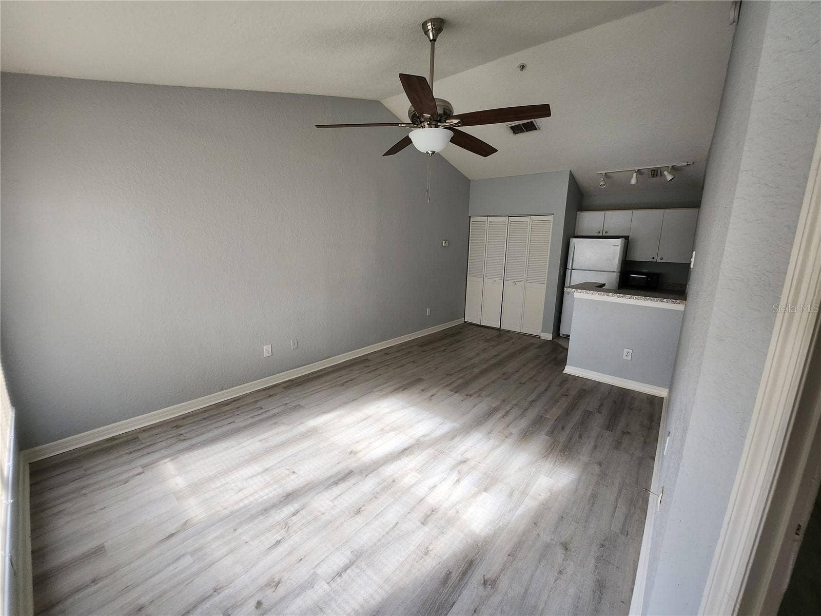 6372 RALEIGH STREET, #1913, Orlando, FL 32835 6372 RALEIGH STREET, #1913, Orlando, FL 32835