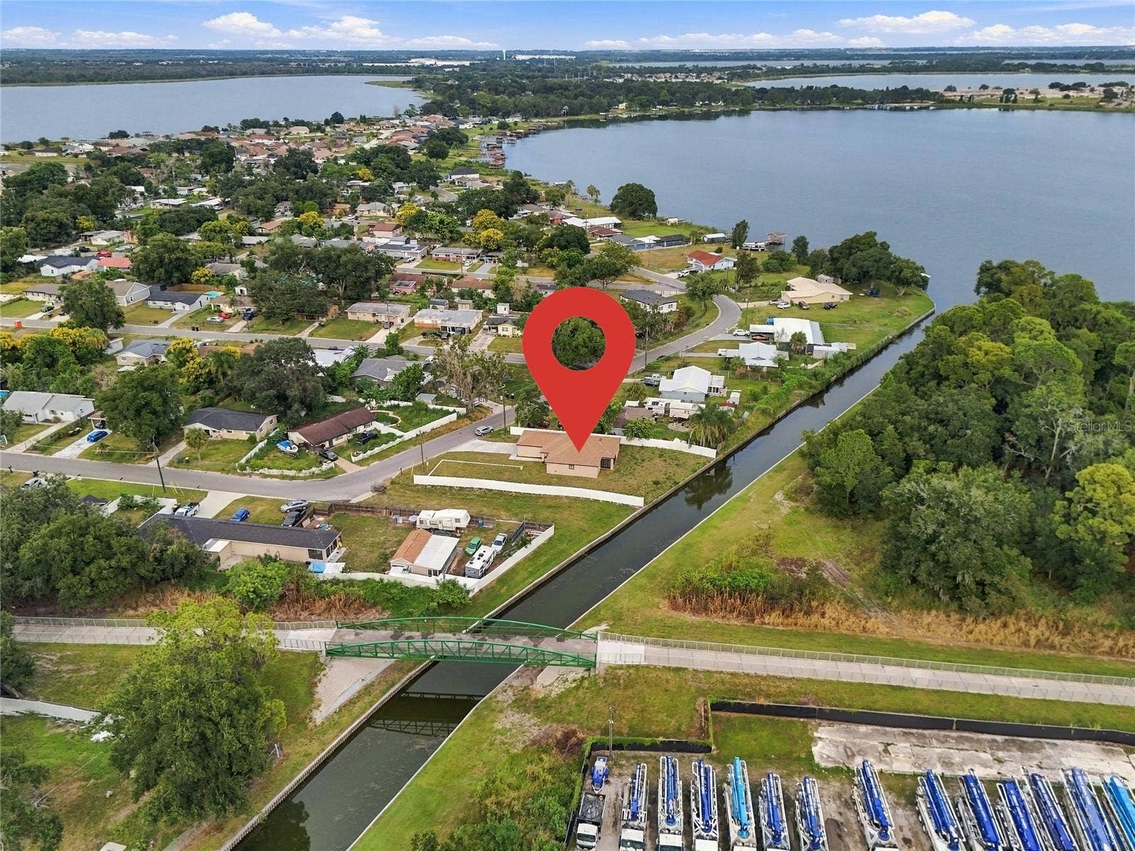 1097 CAREFREE COVE DR, Winter Haven, FL 33881