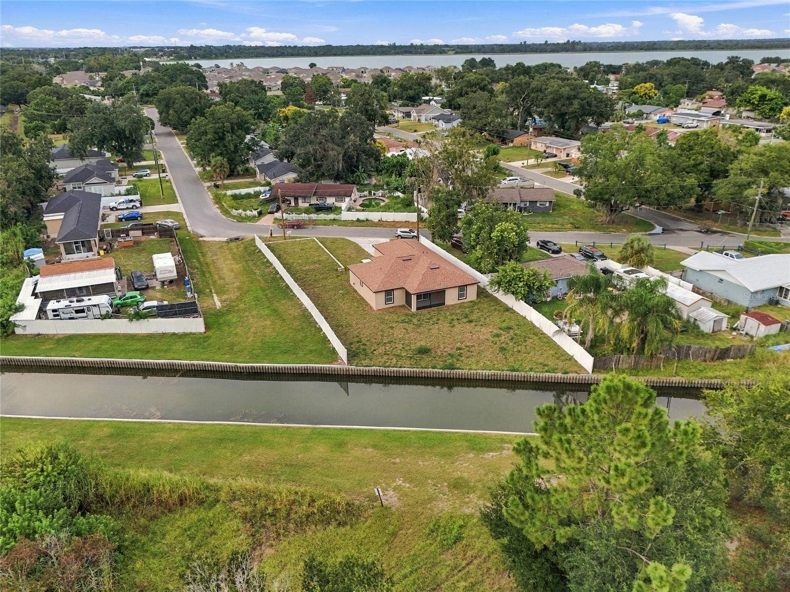 1097 CAREFREE COVE DR, Winter Haven, FL 33881