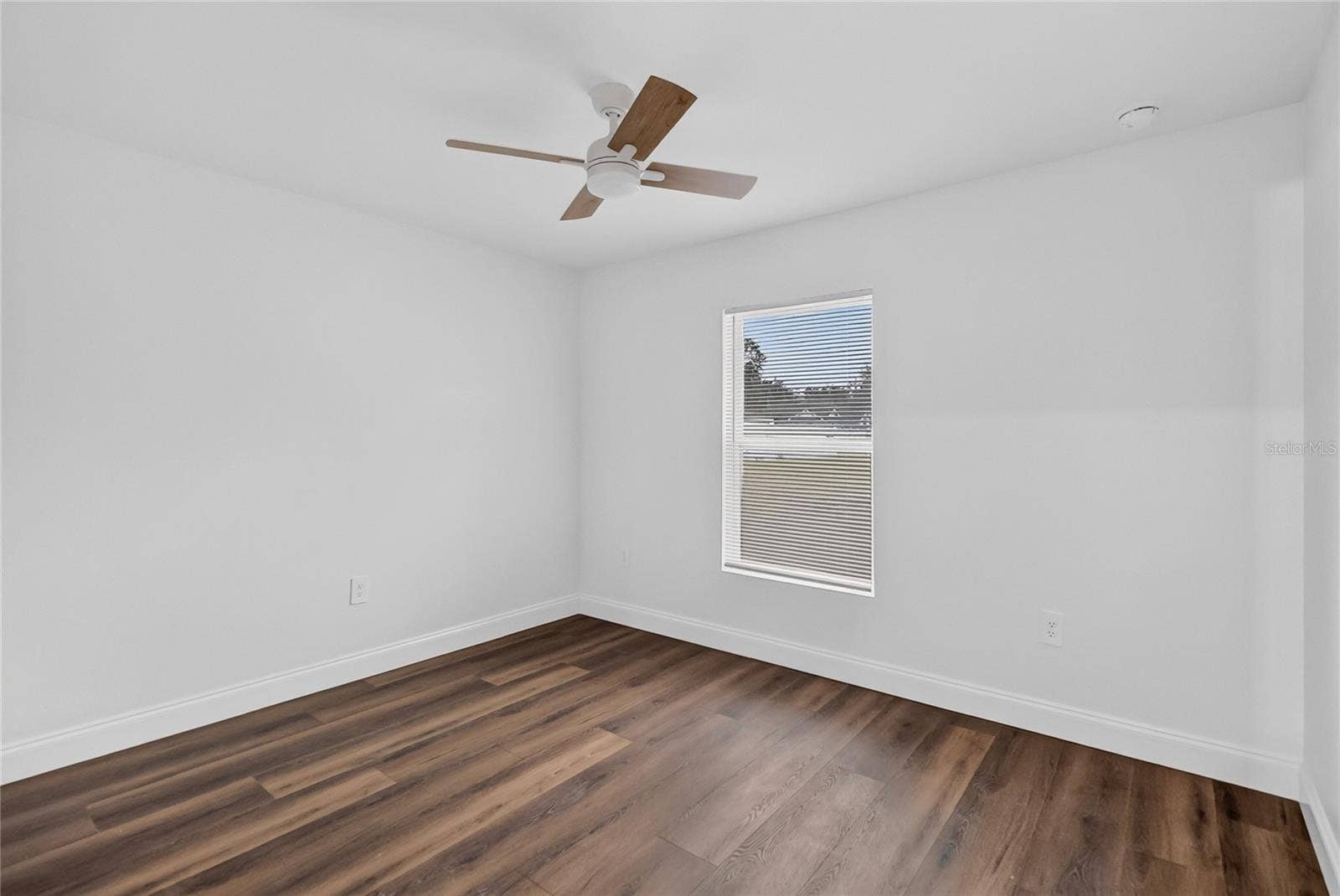 1097 CAREFREE COVE DR, Winter Haven, FL 33881