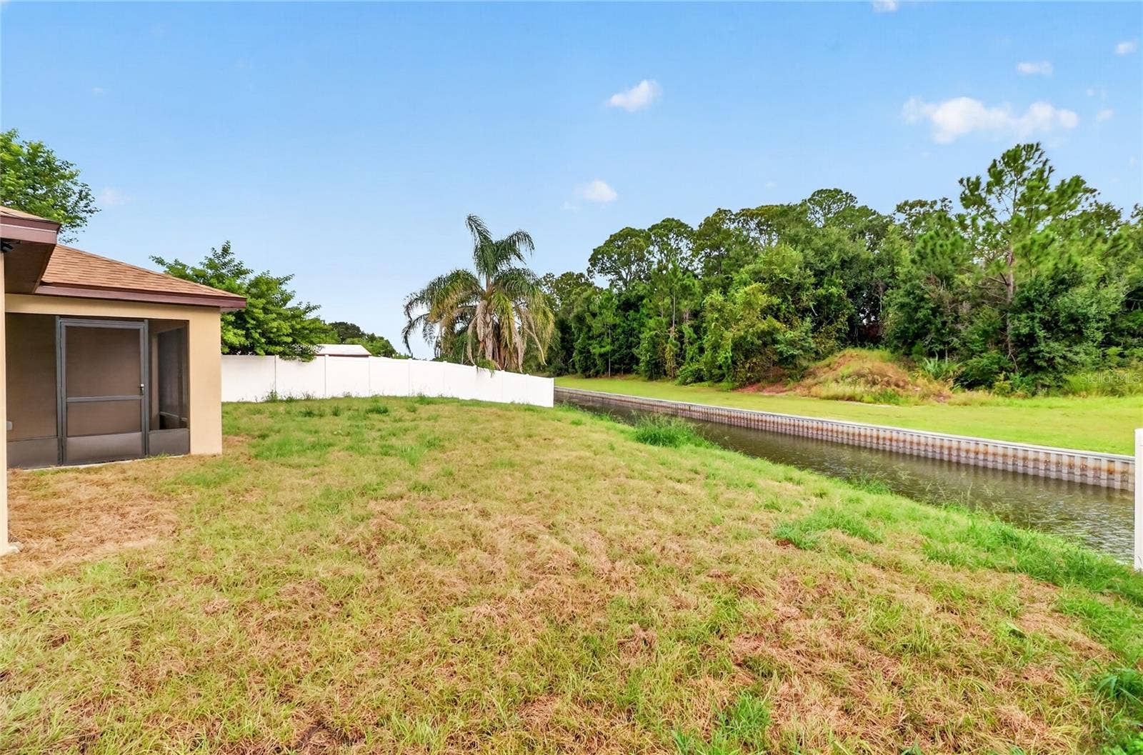 1097 CAREFREE COVE DR, Winter Haven, FL 33881