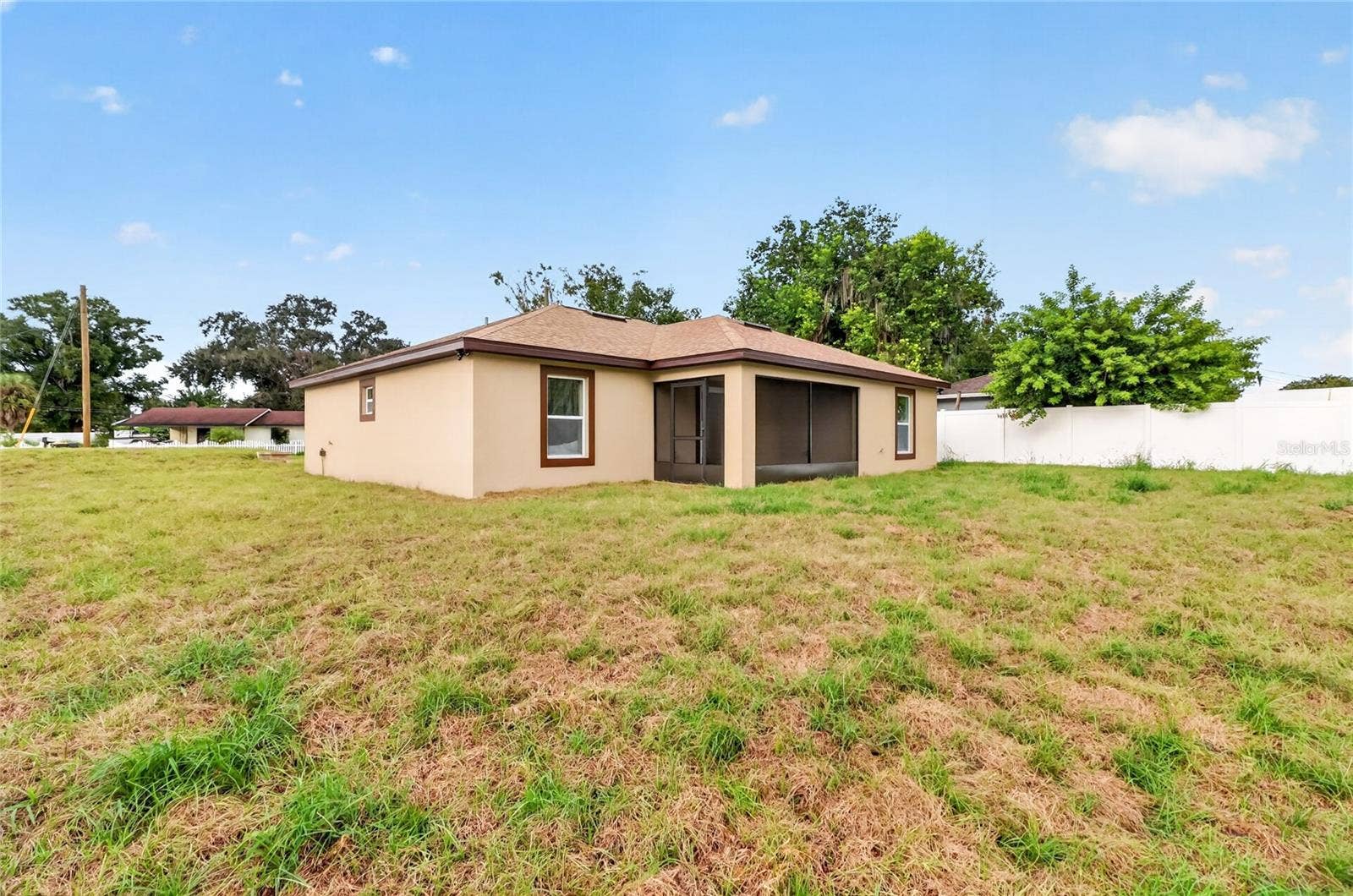 1097 CAREFREE COVE DR, Winter Haven, FL 33881