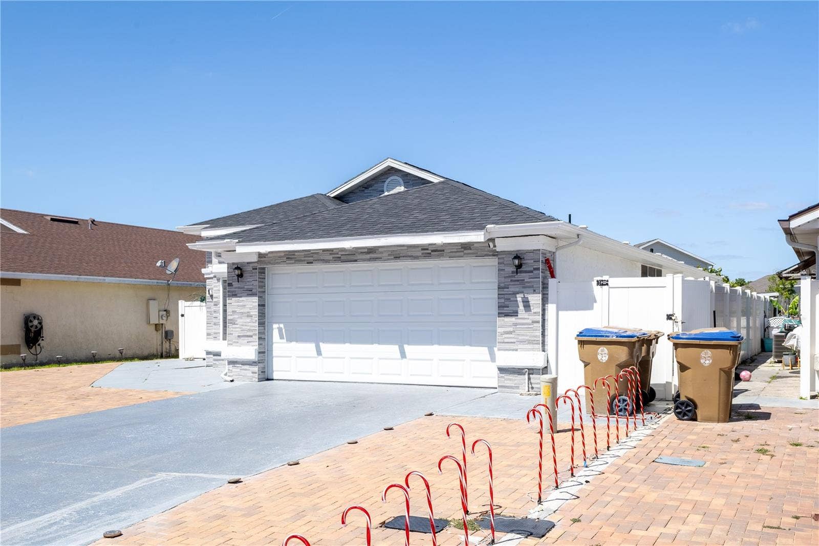 121 LOCHNESS LANE, Kissimmee, FL 34743