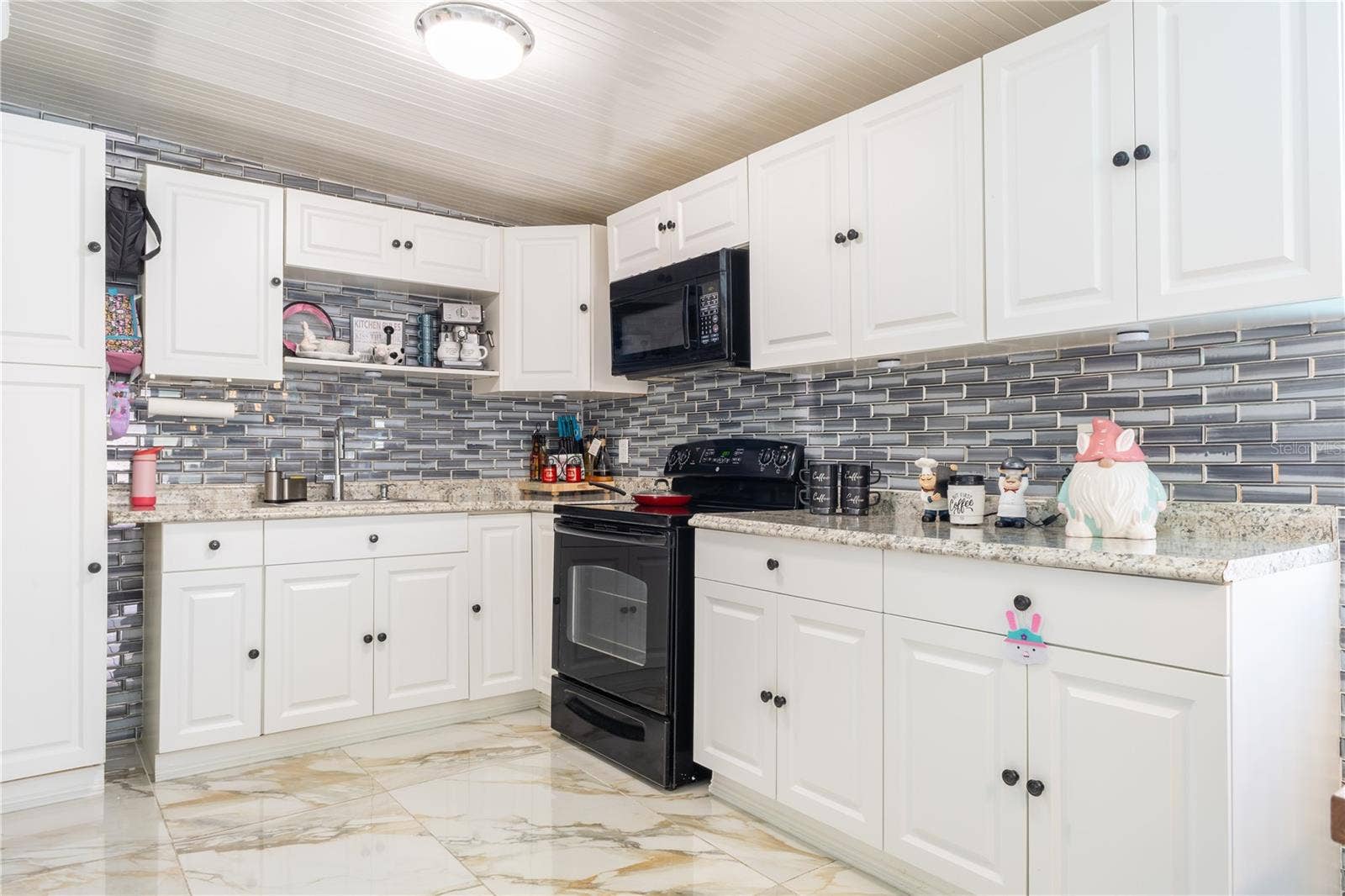 121 LOCHNESS LANE, Kissimmee, FL 34743