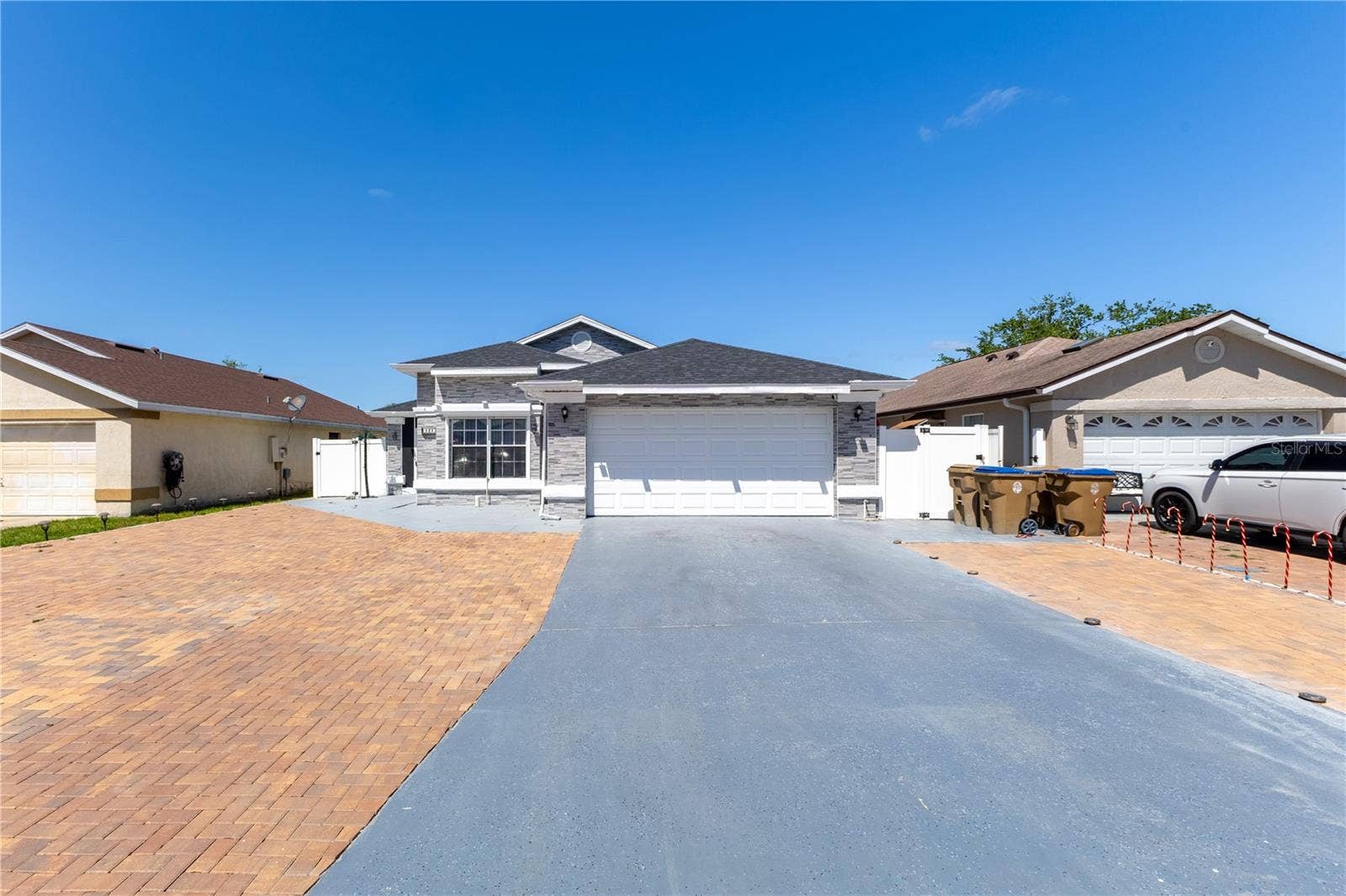 121 LOCHNESS LANE, Kissimmee, FL 34743