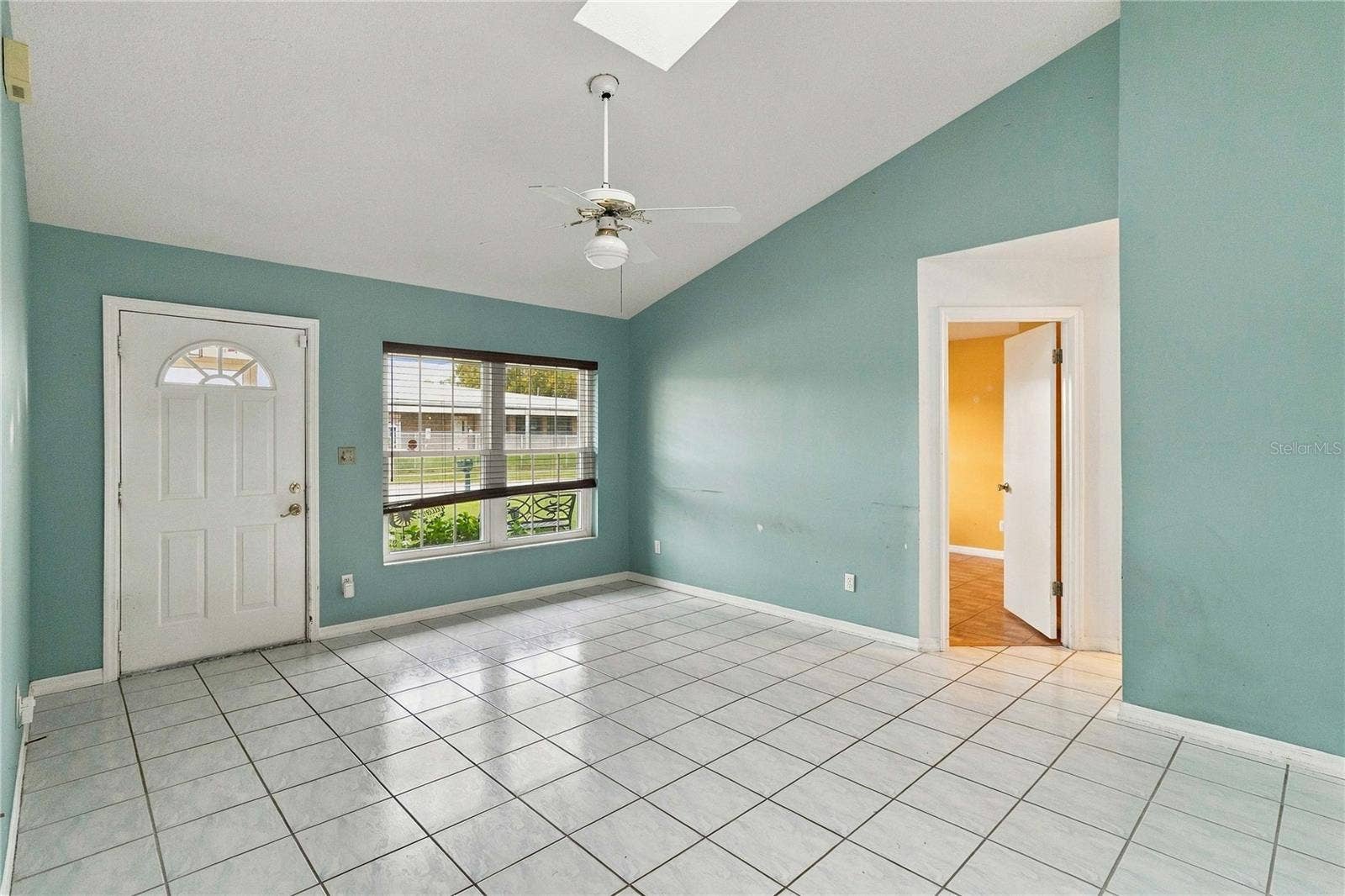 405 COLUMBIA AVENUE, St Cloud, FL 34769