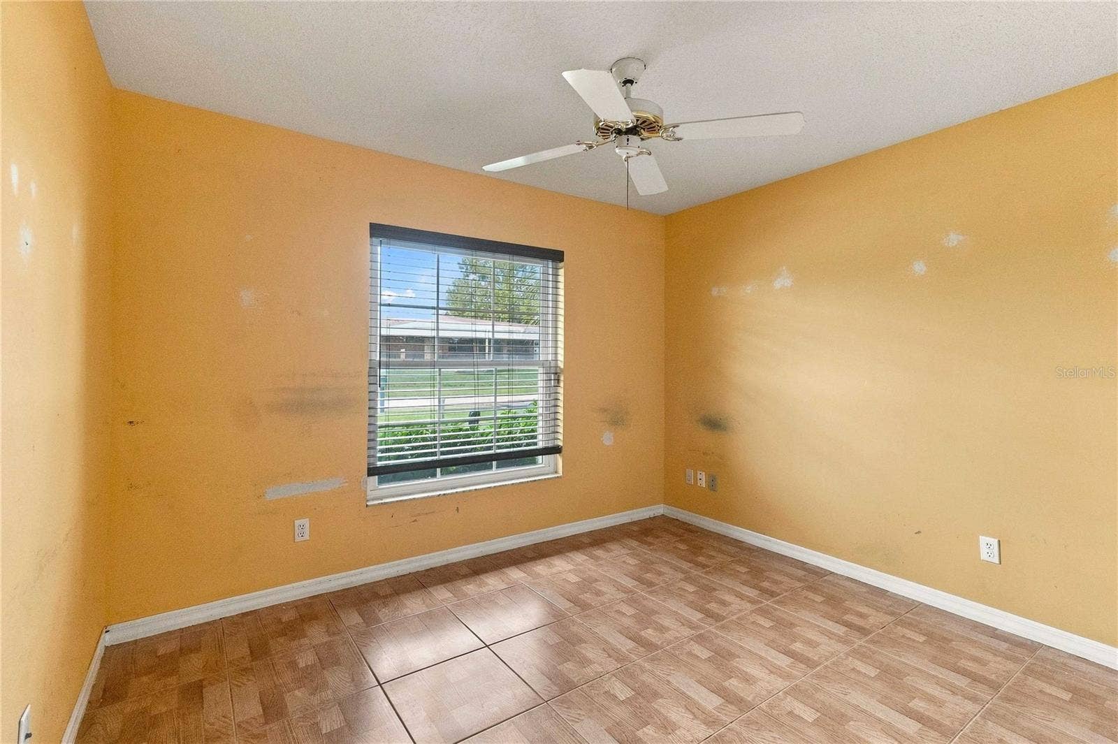405 COLUMBIA AVENUE, St Cloud, FL 34769