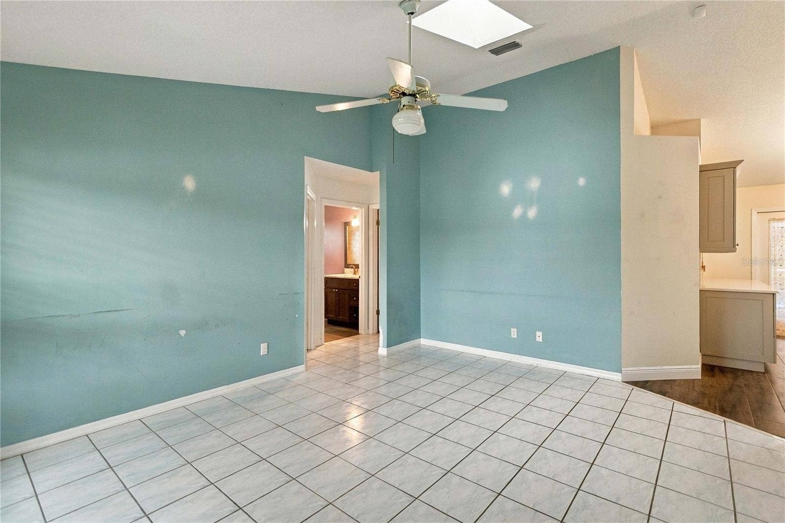 405 COLUMBIA AVENUE, St Cloud, FL 34769