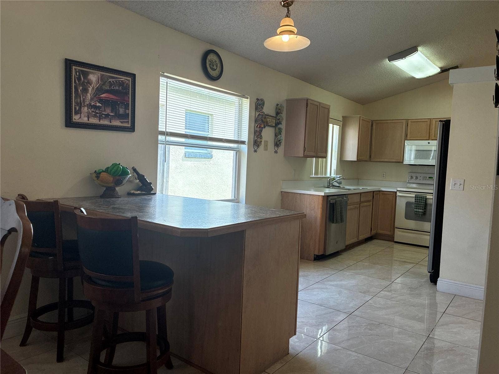 2904 CANOE CIRCLE, St Cloud, FL 34772