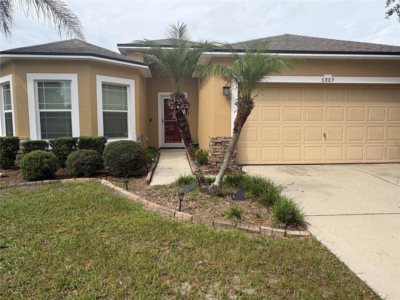 6889 GLENBROOK DRIVE, Lakeland, FL 33811 6889 GLENBROOK DRIVE, Lakeland, FL 33811