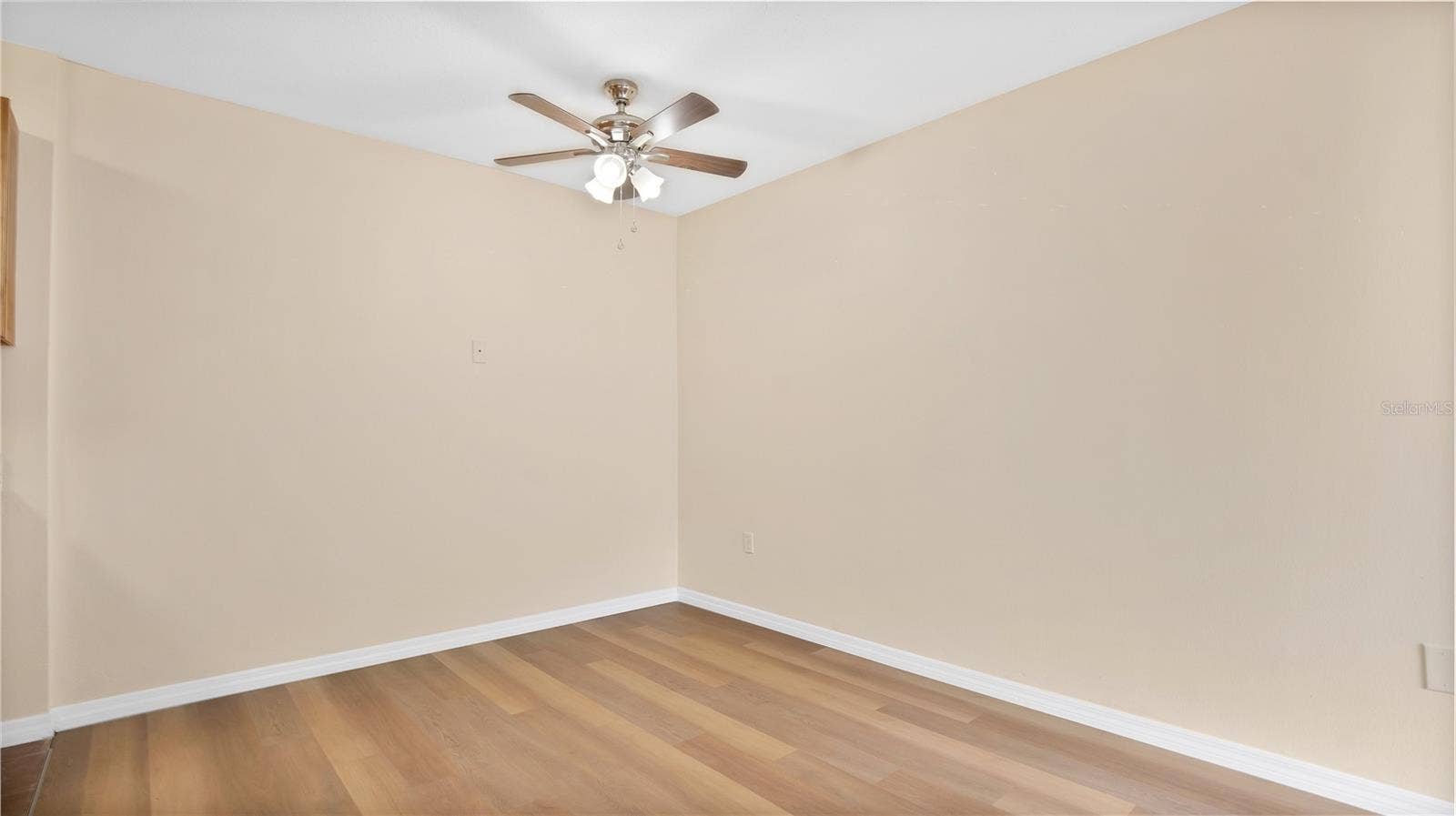 1695 LEE ROAD, #E103, Winter Park, FL 32789