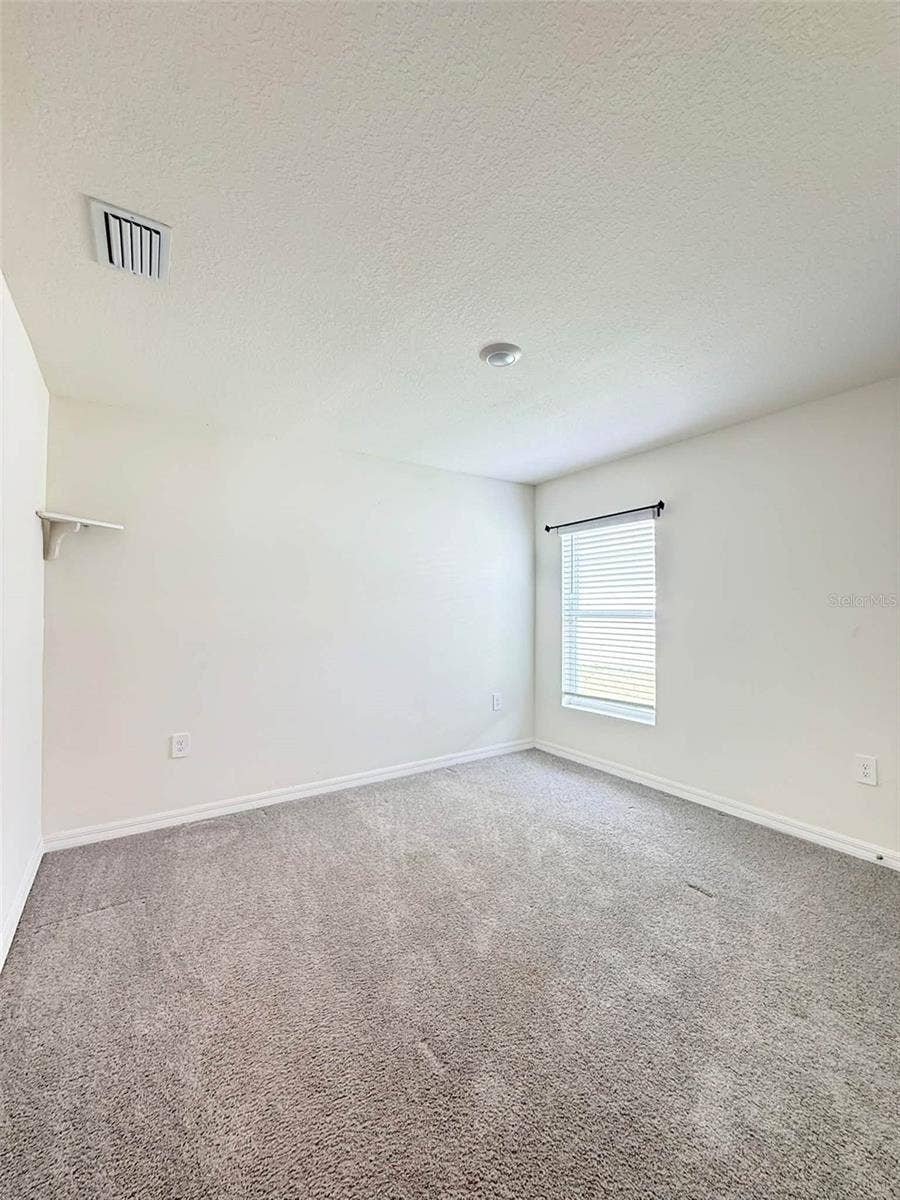 6723 SE 3RD LOOP, Ocala, FL 34472