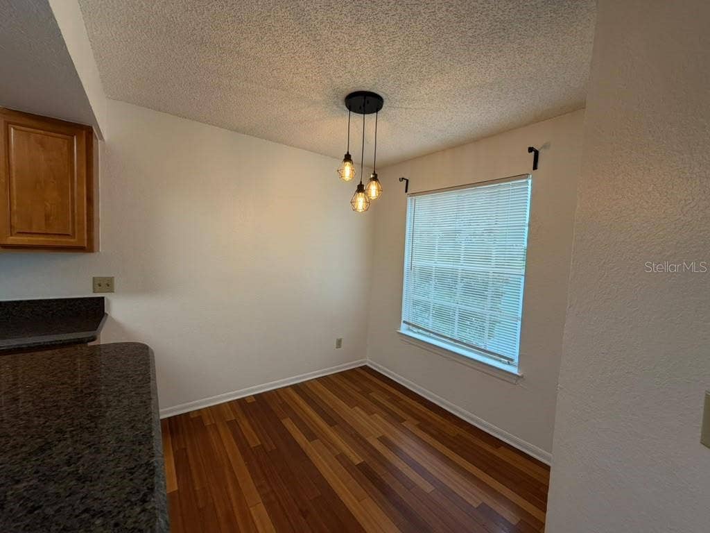1037 S HIAWASSEE ROAD, #2824, Orlando, FL 32835 Dinning Room