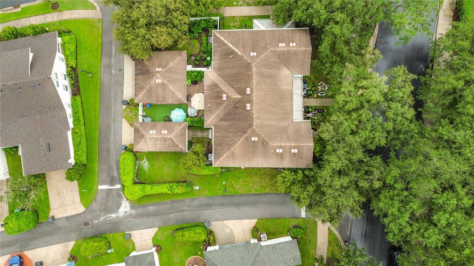 1003 OLD BLUSH ROAD, Celebration, FL 34747 End unit with spacious yard