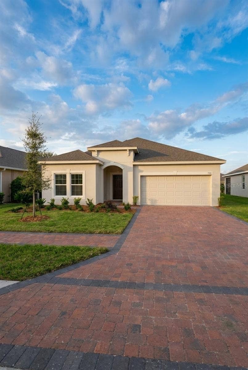 732 BRIDGEFORD CROSSING BOULEVARD, Davenport, FL 33837