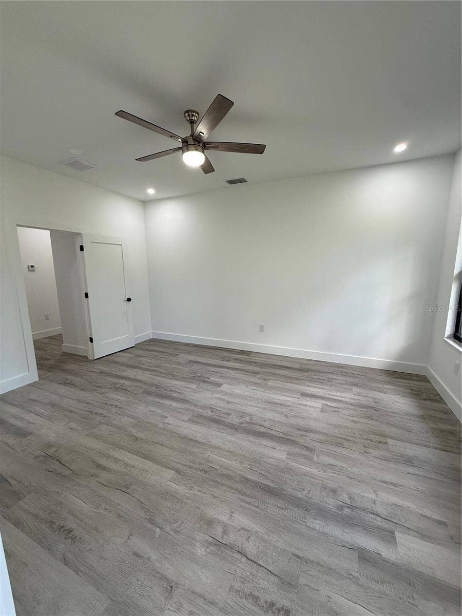 339 ROADRUNNER AVENUE, Sebring, FL 33870 Master Bedroom