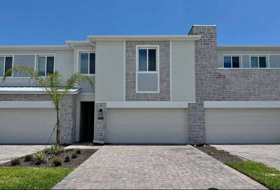 Property photo for 138 NINE IRON DRIVE, Davenport, FL