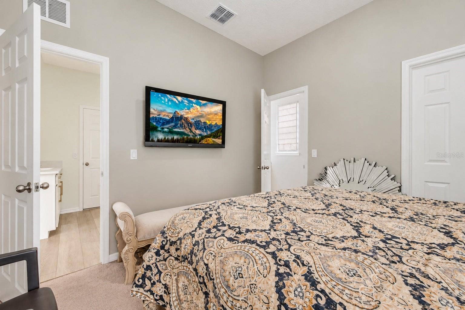 3761 MT VERNON WAY, Kissimmee, FL 34741 3761 MT VERNON WAY, Kissimmee, FL 34741