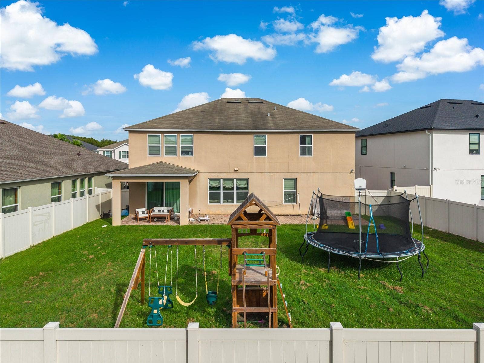 3761 MT VERNON WAY, Kissimmee, FL 34741 3761 MT VERNON WAY, Kissimmee, FL 34741