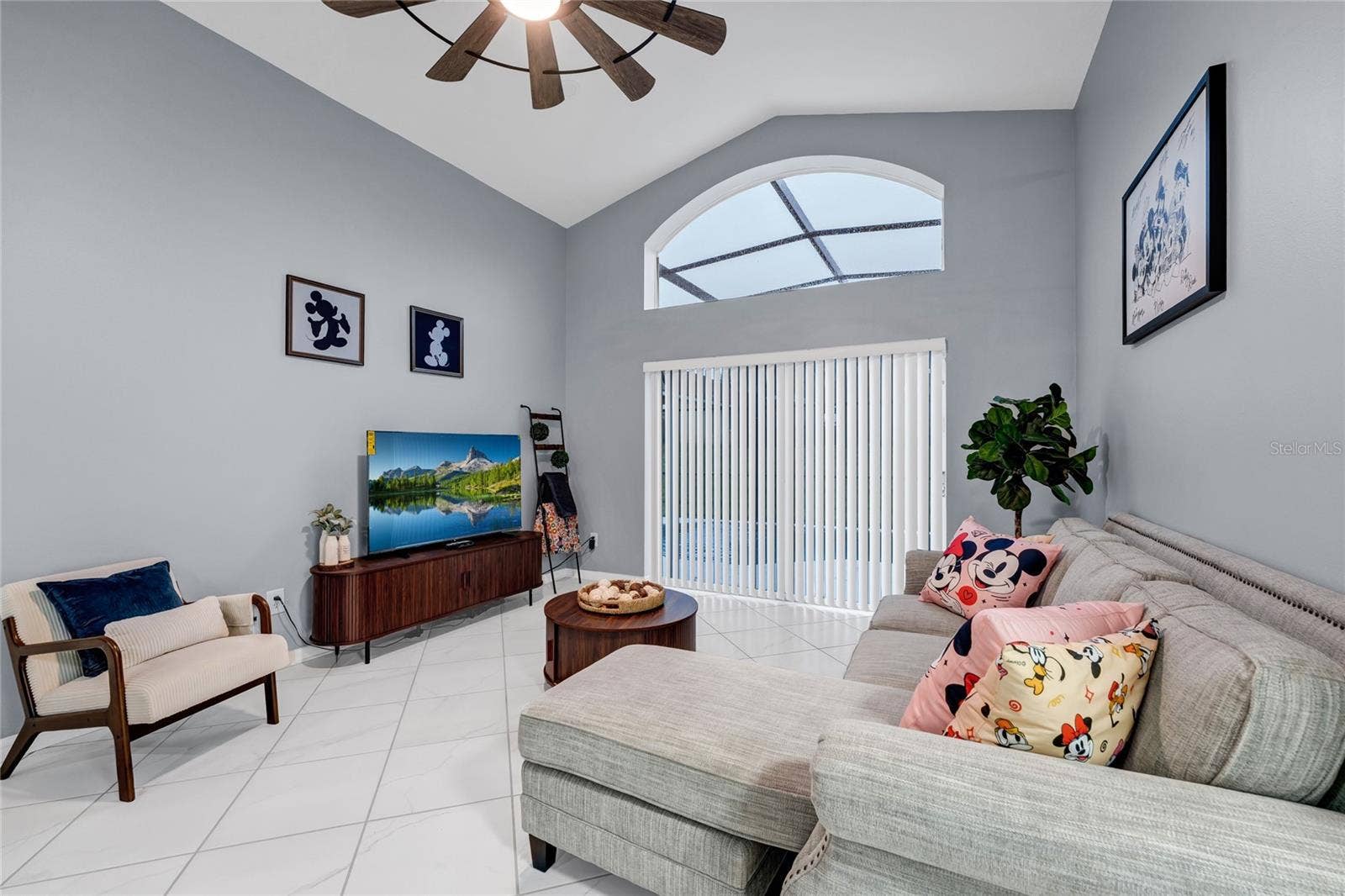 119 HYPOLITA AVENUE, Davenport, FL 33897
