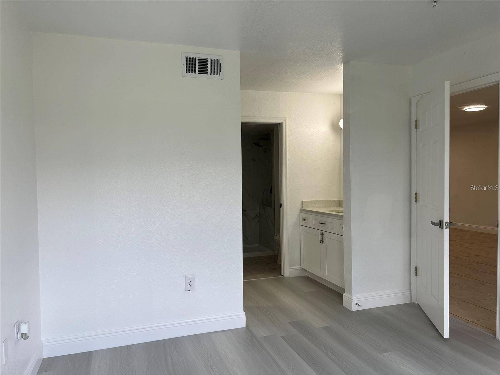 13905 FAIRWAY ISLAND DRIVE, #1013, Orlando, FL 32837