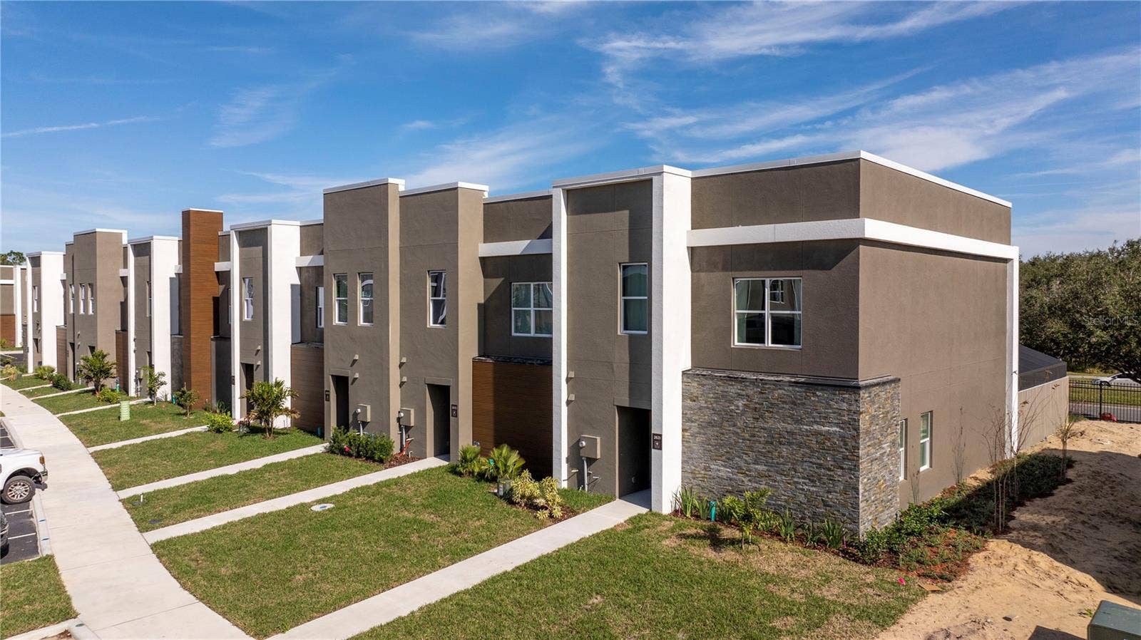 2591 SANTORINI DIVIDE, Kissimmee, FL 34747 2591 SANTORINI DIVIDE, Kissimmee, FL 34747