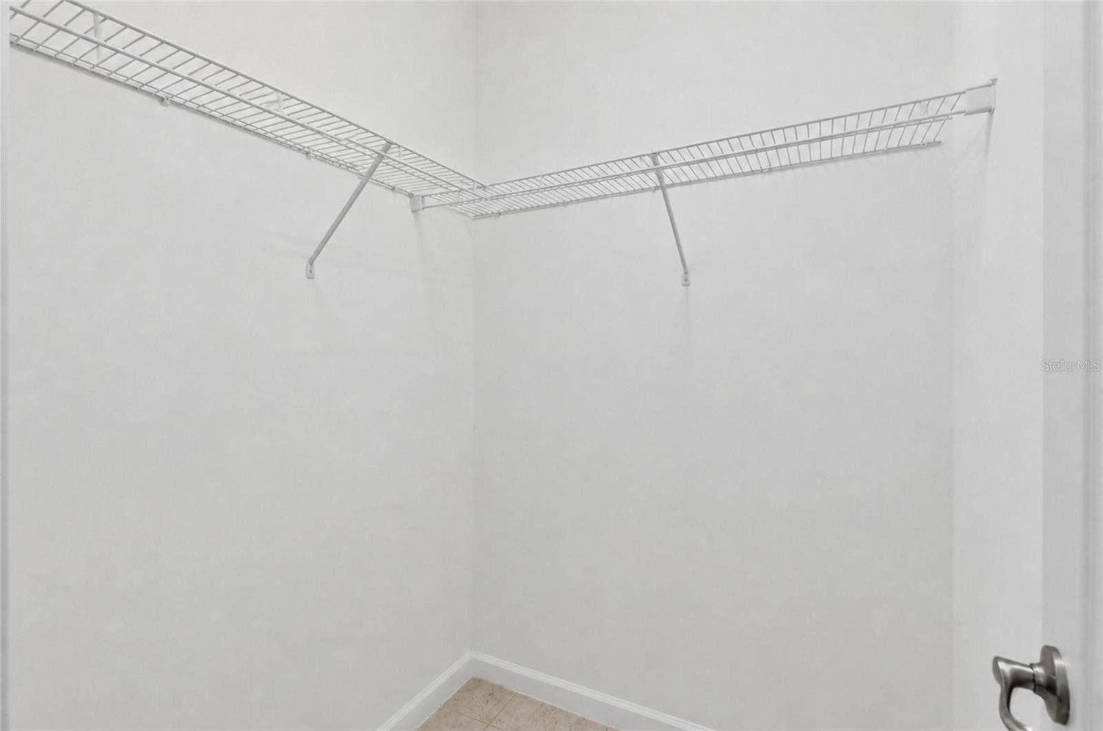 277 YELLOW SNAPDRAGON DRIVE, Davenport, FL 33837 Walk-in closet