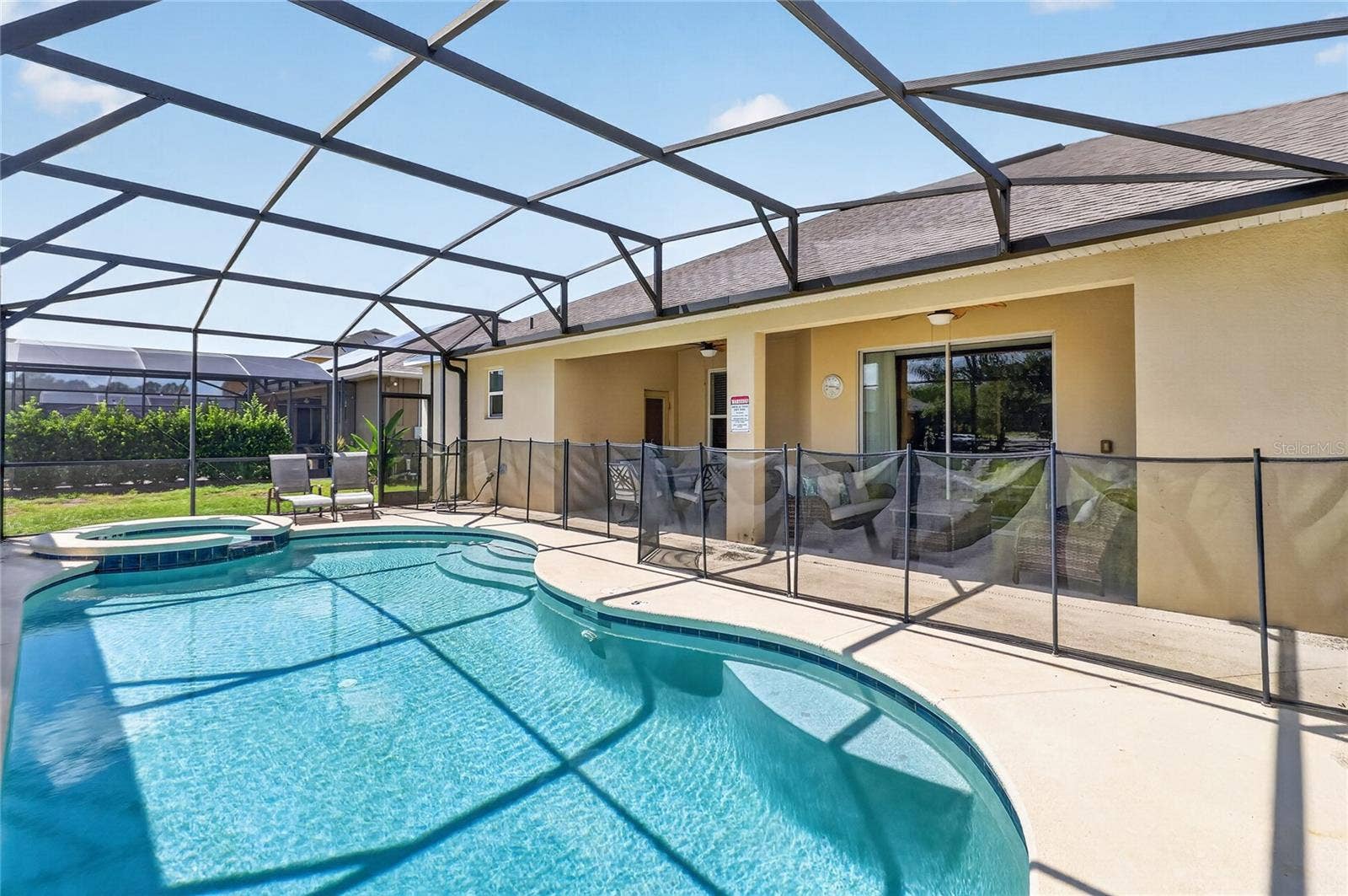 277 YELLOW SNAPDRAGON DRIVE, Davenport, FL 33837 Beautiful pool