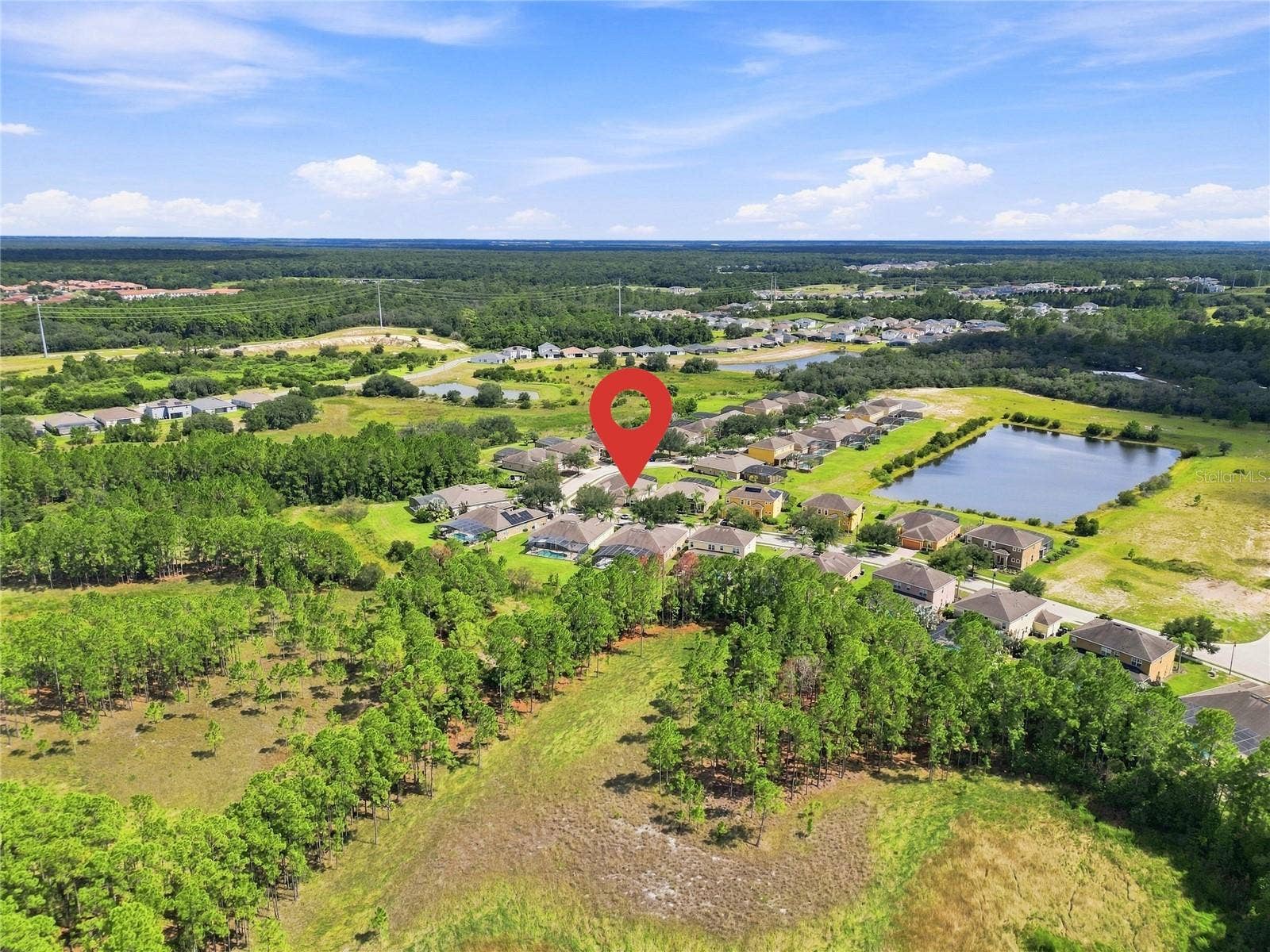 277 YELLOW SNAPDRAGON DRIVE, Davenport, FL 33837 Great resort community. Buy for yourself and use as a primary residence, vacation home or short term rental