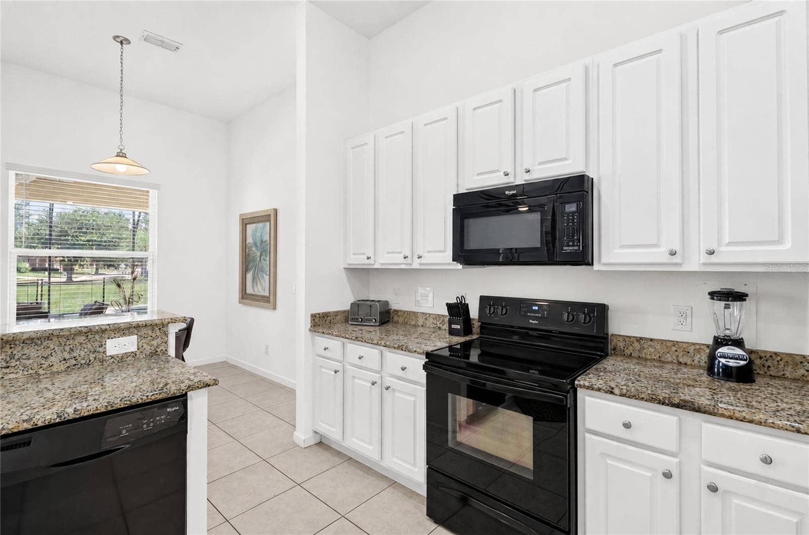 277 YELLOW SNAPDRAGON DRIVE, Davenport, FL 33837 Lots of cabinet space