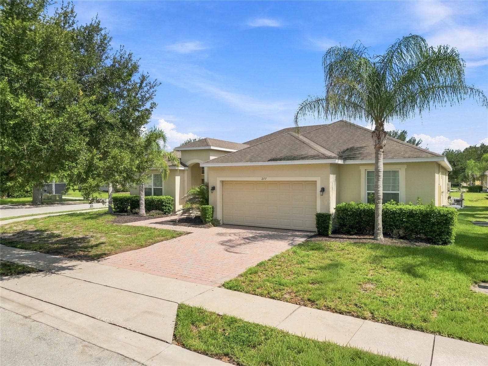 277 YELLOW SNAPDRAGON DRIVE, Davenport, FL 33837 View of the front of the home