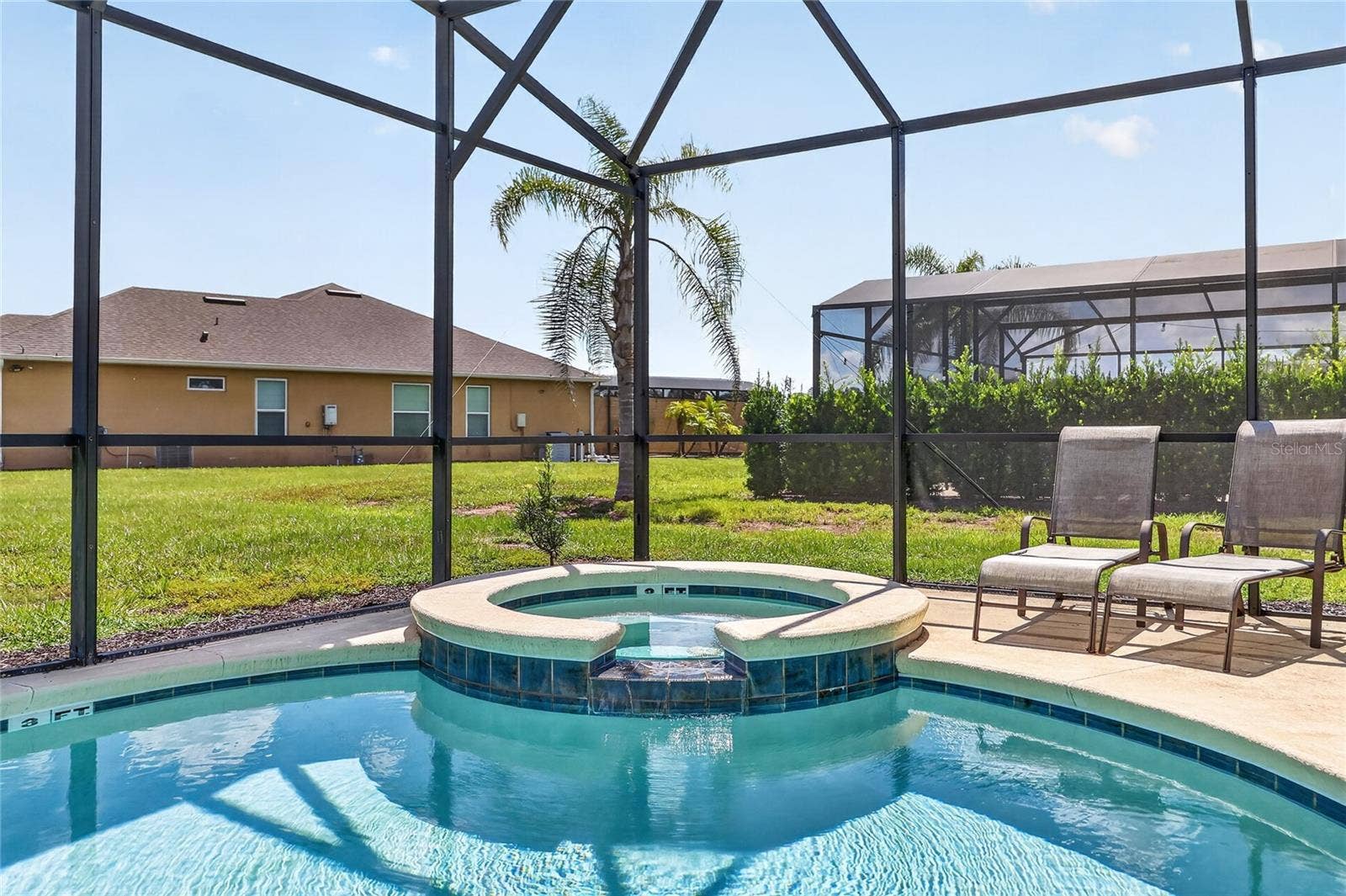 277 YELLOW SNAPDRAGON DRIVE, Davenport, FL 33837 Pool with spa